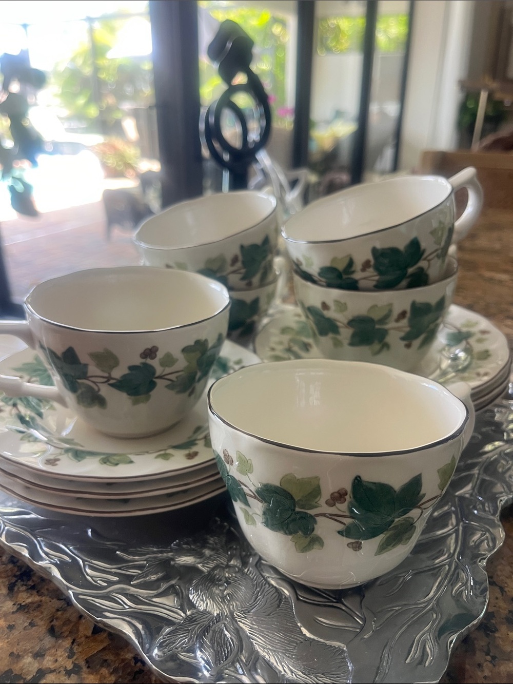Set of 6 Nikko casual living Greenwood ivory pattern, tea, cups, and saucers - Picture 7 of 7
